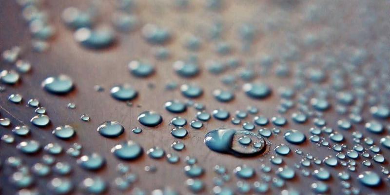 低利率时代下的财富管理新策略：如何利用趋势线与K线图洞察固定收益投资平衡点