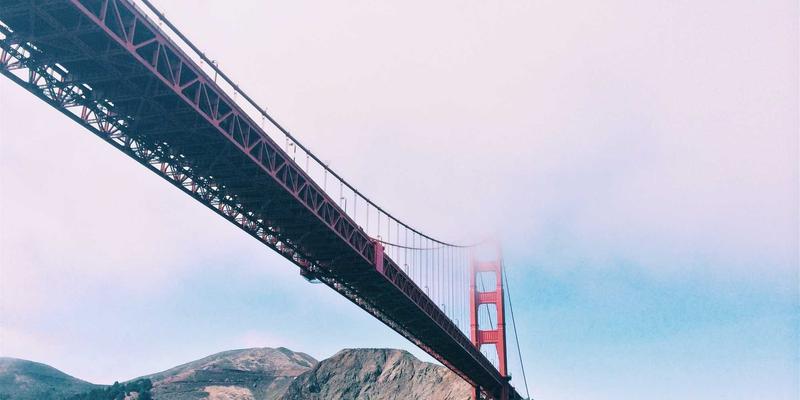 技术分析新视野：如何运用趋势线与交易策略把握投资理财未来